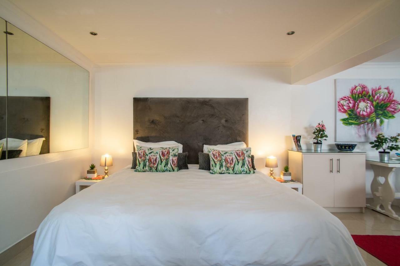 ฟังกี้ วิลลา Apartment เคปทาวน์ ภายนอก รูปภาพ